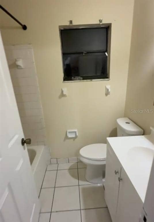 Building Photo - 2413 Virginia Dr