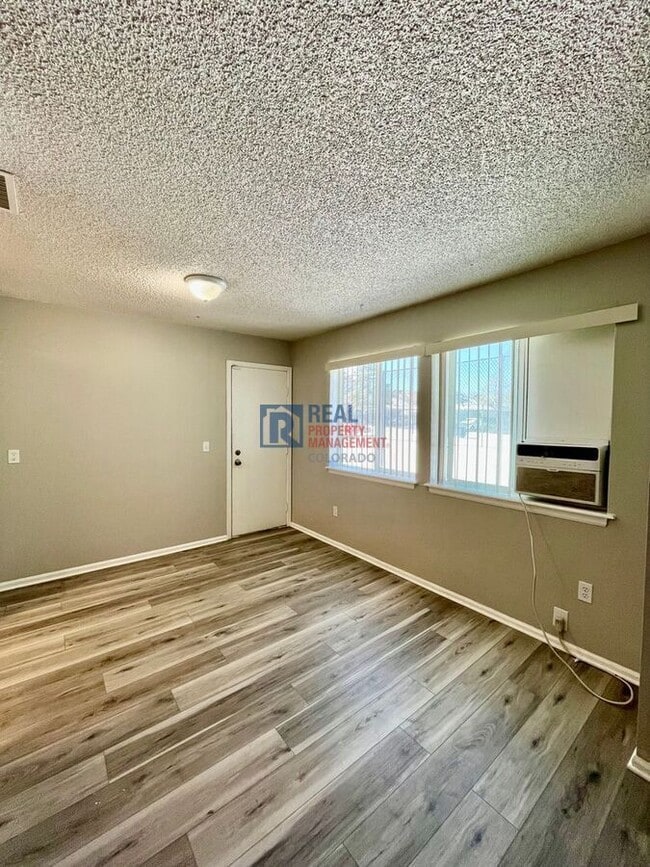 Building Photo - 8100 W Quincy-N13