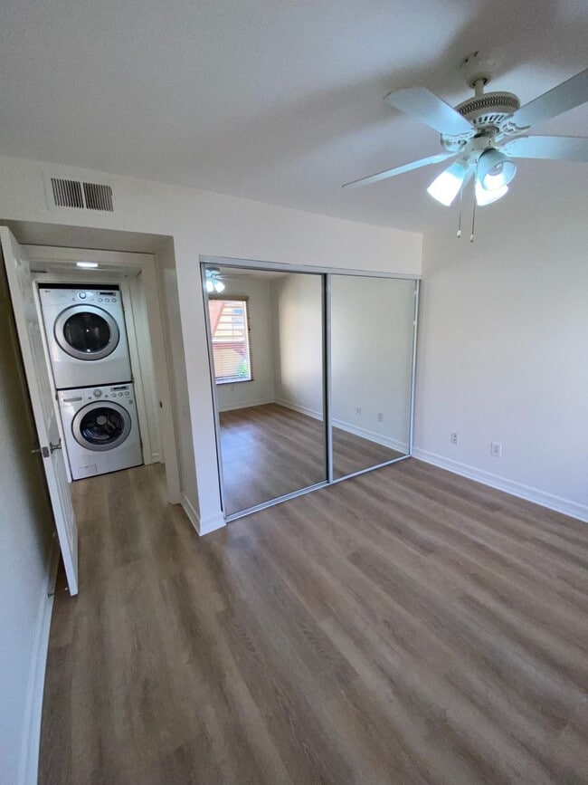 Building Photo - 1BD/1BA Condo - Downstairs Unit - Parking ...
