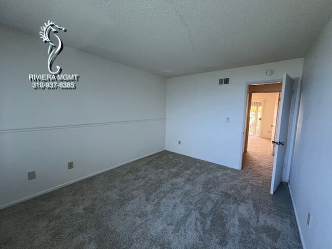 Building Photo - 5 bedroom 4 bath in Rancho Palos Verdes