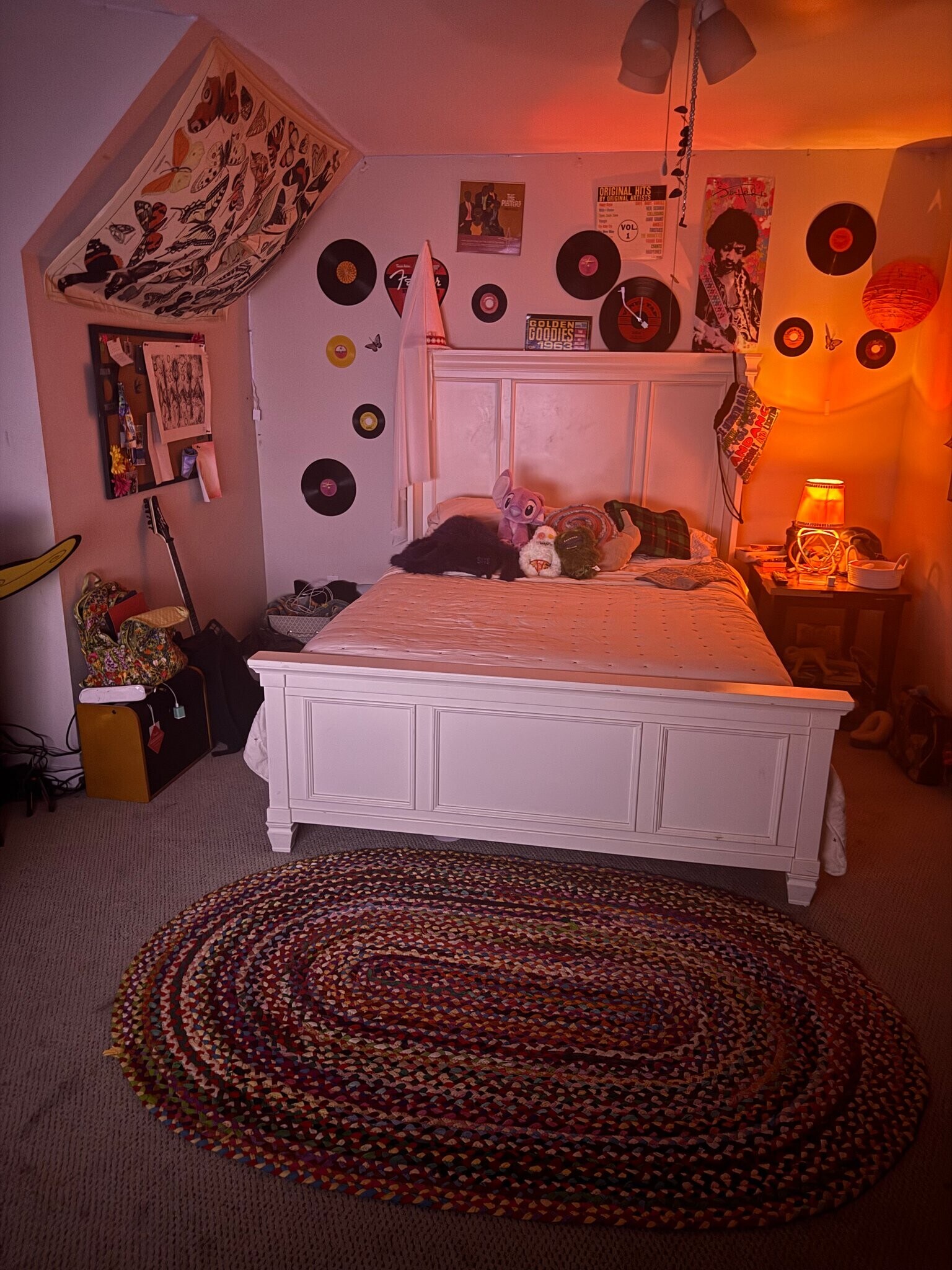 Building Photo - 401 Foxwood Dr