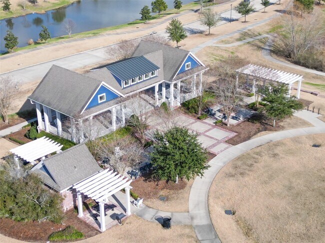 Building Photo - 2149 Rope Maker Rd