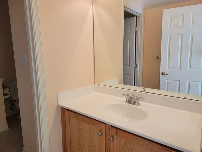 Building Photo - Location, comfort, and style—all in one place!