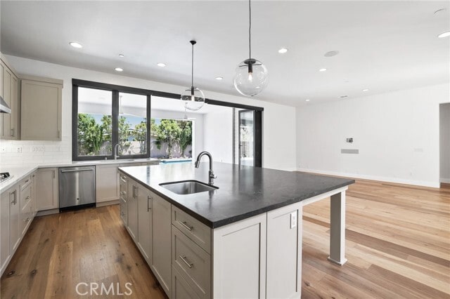 Building Photo - 1650 Murano Pl