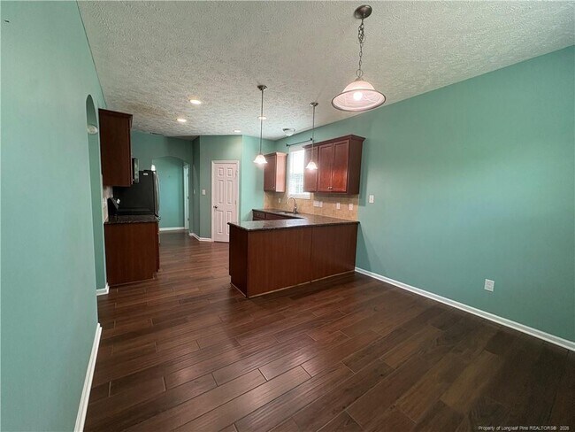 Building Photo - 4007 Beaubien Dr