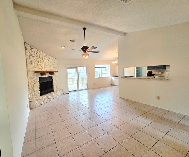 Building Photo - 3218 Glade Springs Dr