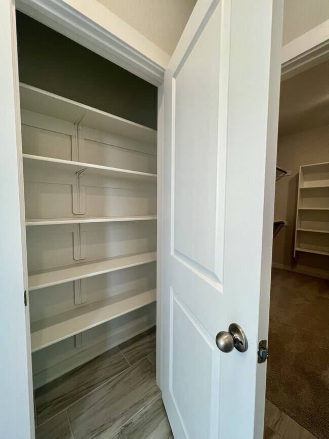 Building Photo - 14426 Daphne Bnd