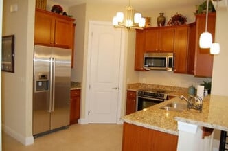 Building Photo - The Palms Condominiums