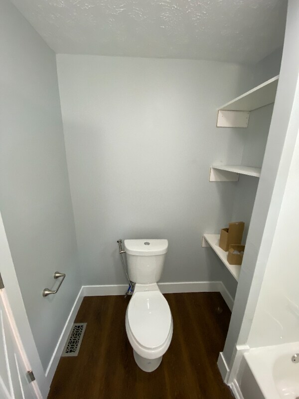 Building Photo - 11939 Triskett Rd