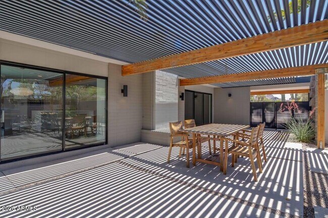 Building Photo - 3538 E Gold Dust Ave