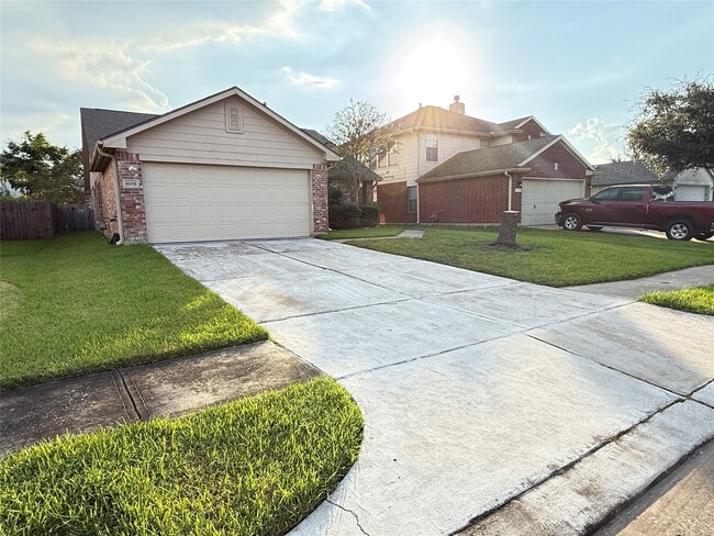 Building Photo - 10210 Cades Creek Ct