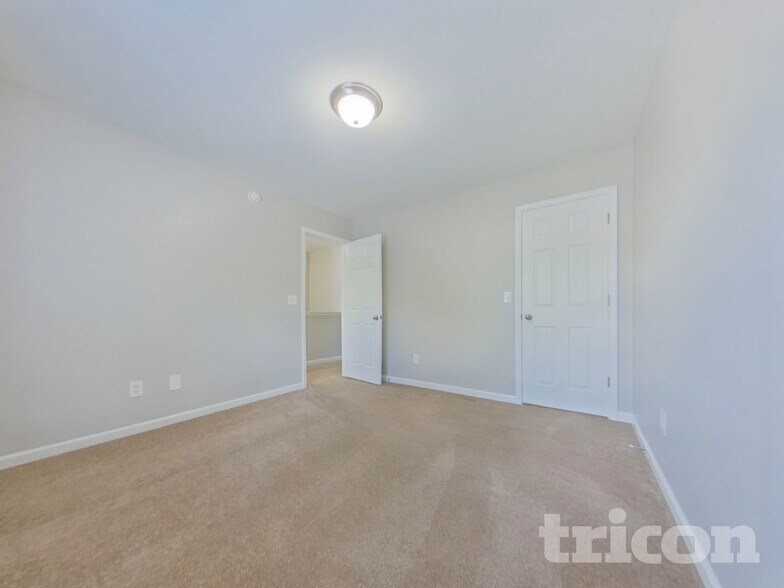 Building Photo - 543 Silver Spoon Ln