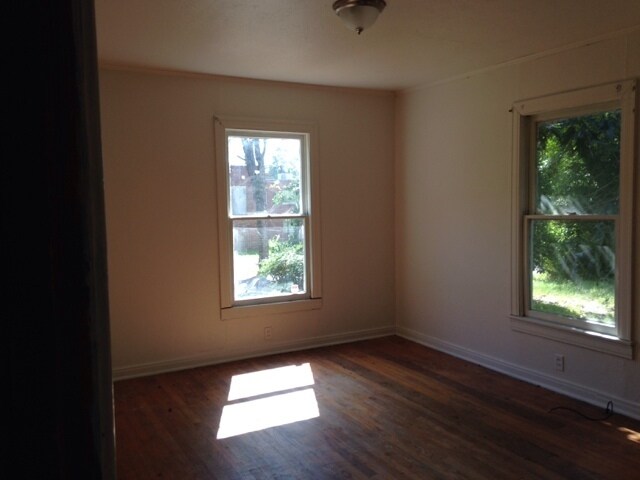 Building Photo - Section 8 Approved