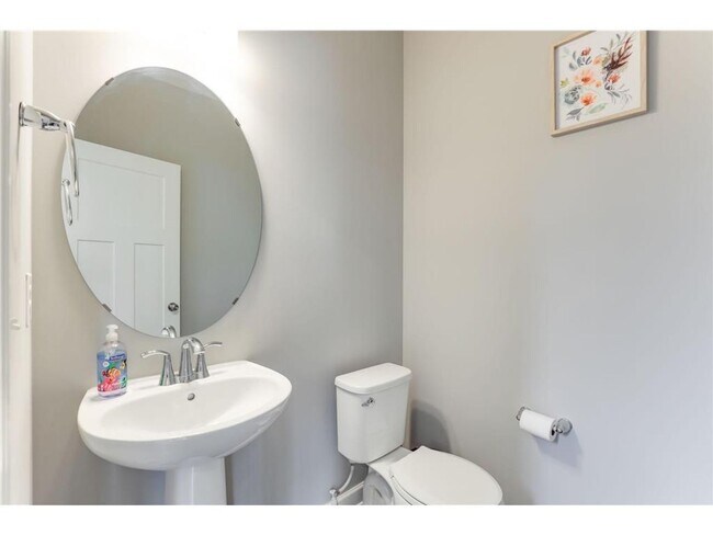 Building Photo - Rare basically brand new construction home...