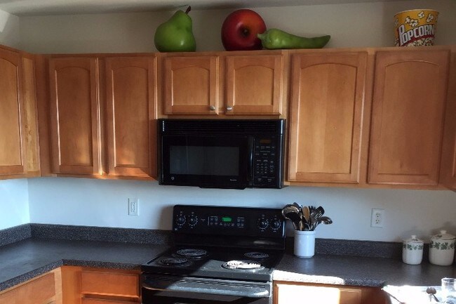 Building Photo - 1350 Parkview Estates Dr