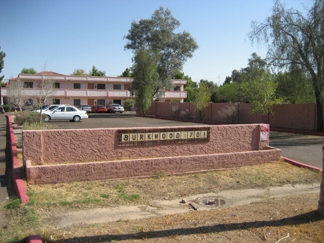 Primary Photo - Burkwood Apartments