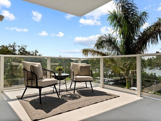 Building Photo - 1020 Sunset Point Rd