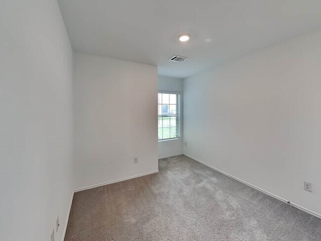 Building Photo - 5928 Rimini Landing Ln