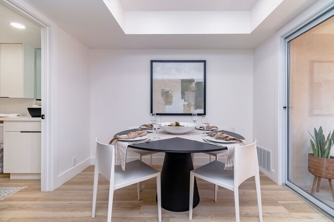 Building Photo - Astrid Place, Fair Oaks - Modern Luxury Townhomes