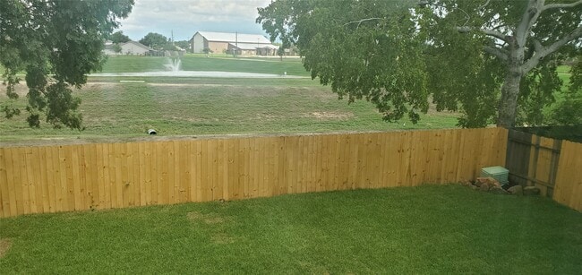 Building Photo - 22102 Calderbrook Dr