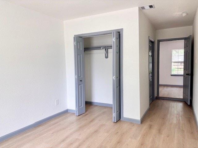 Building Photo - 317 San Jacinto St