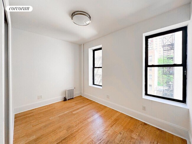Building Photo - 567 W 125th St