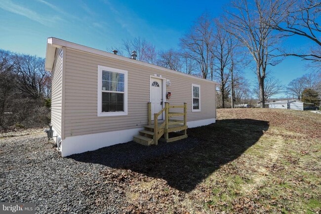 Building Photo - 312 Crystal Dr