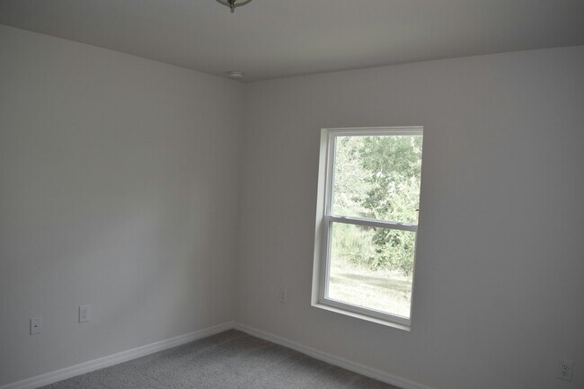Building Photo - 12481 Mizell Ave