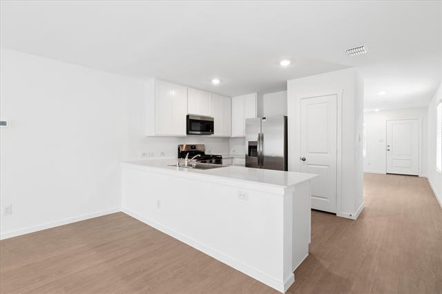 Building Photo - 3105 Campeiro Ave