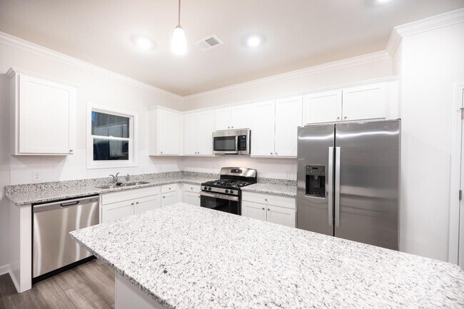 Building Photo - 318 O'Leary Cir