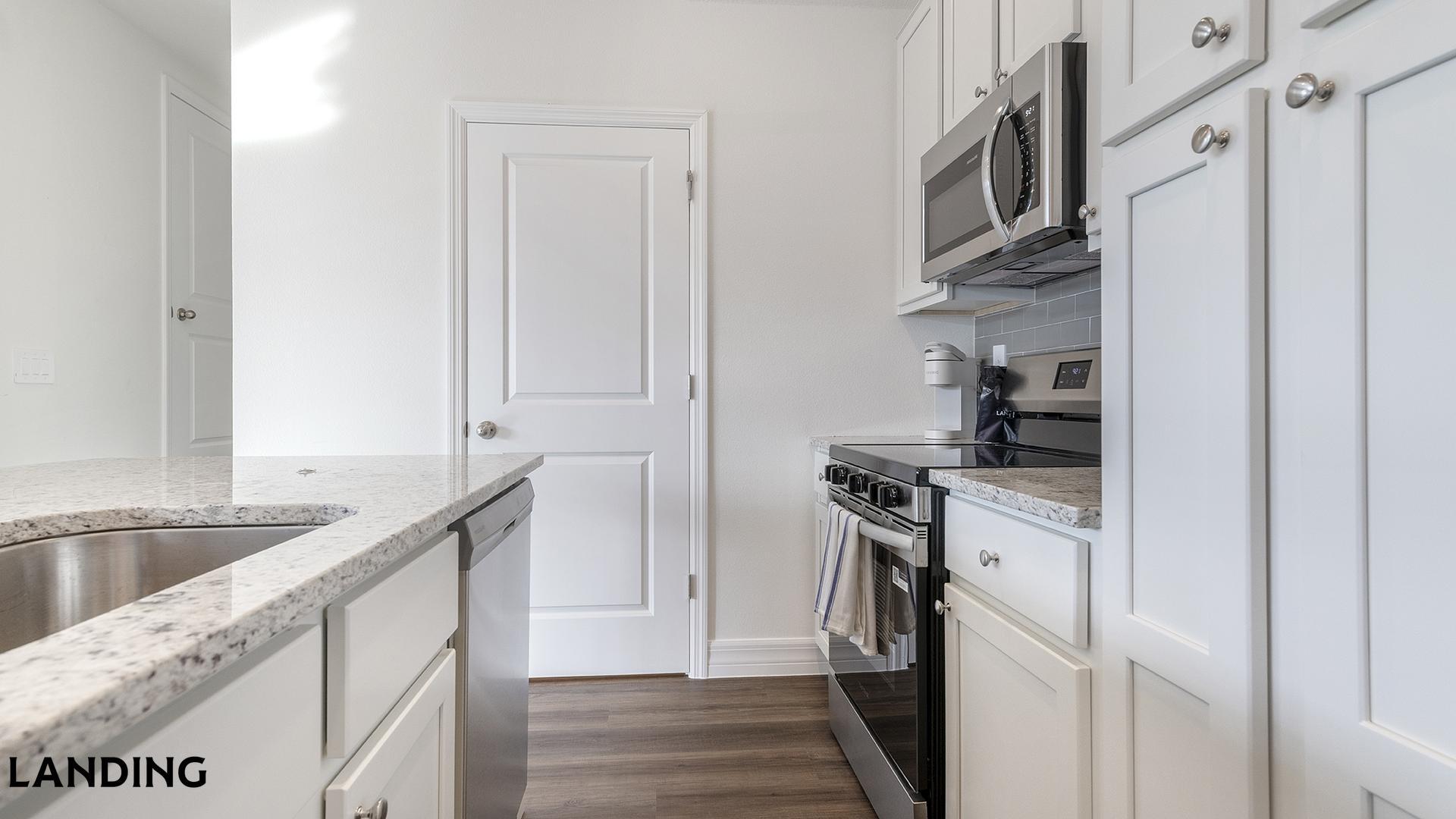 Building Photo - 8925 Livigno Wy