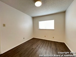 Building Photo - 6027 Walnut Mill Dr