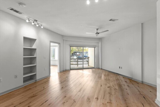 Building Photo - 3600 S Lamar Blvd