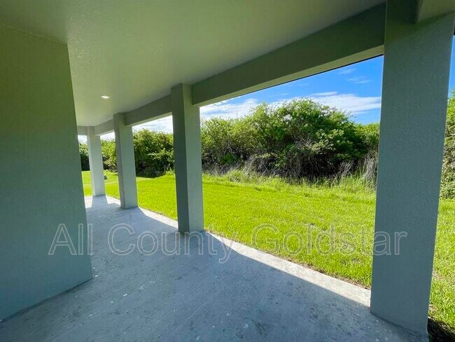 Building Photo - 558 Rutland Cir
