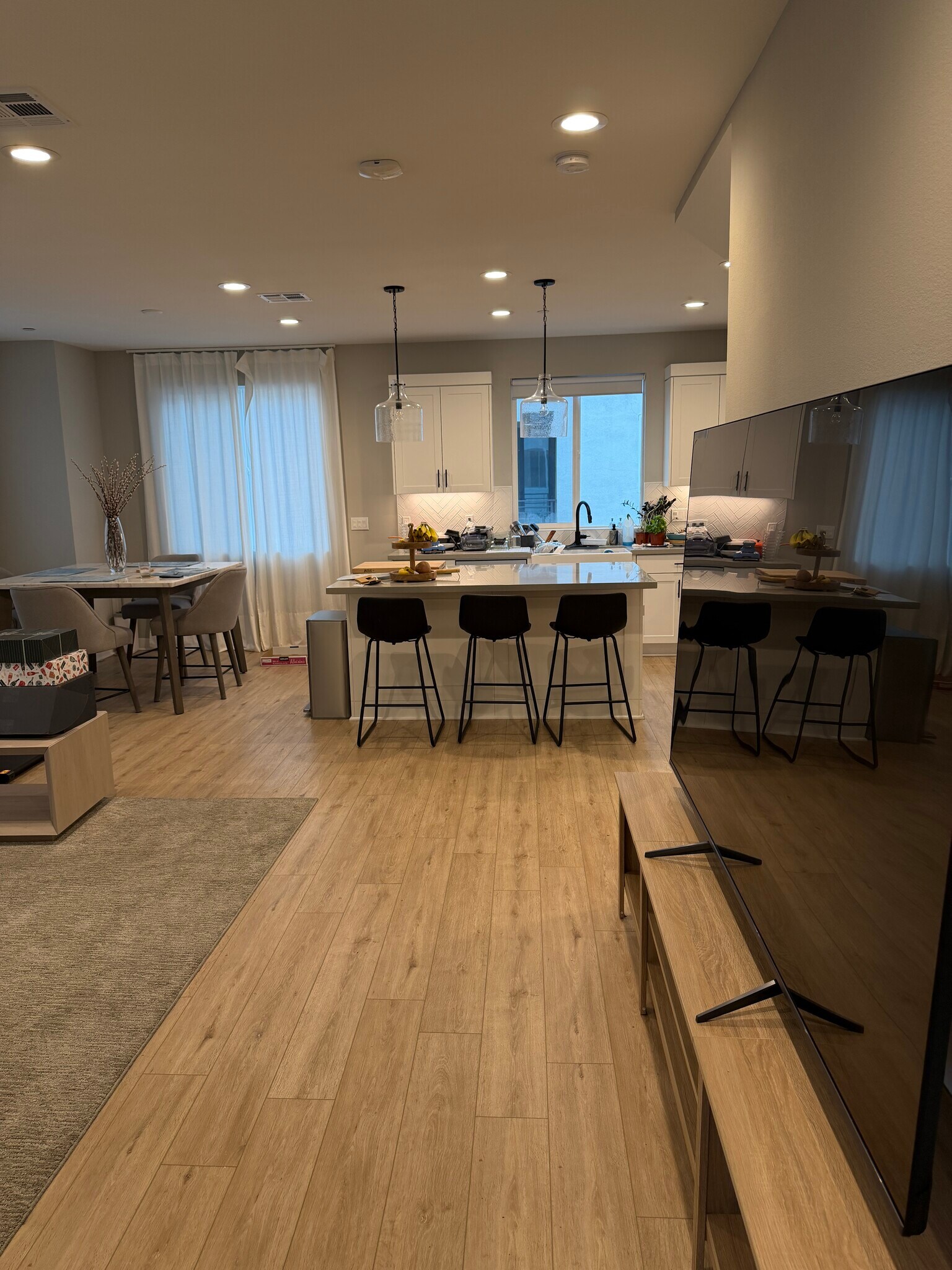 Building Photo - 14311 Claro Way