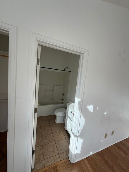 Building Photo - 310 First St