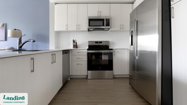 Building Photo - 7301 Lake Bank Lp