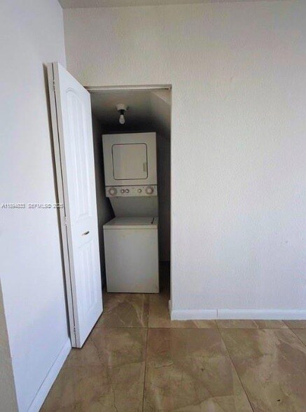 Building Photo - 438 NW 84th Terrace