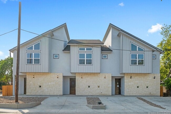 Building Photo - 139 San Salvador Ave