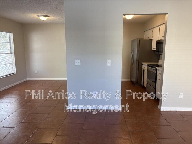 Building Photo - 4009 Forecast Dr