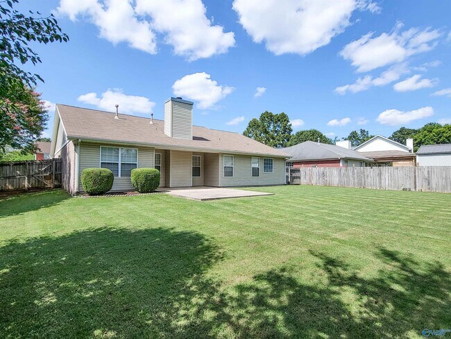 Building Photo - 157 Garden Brook Dr