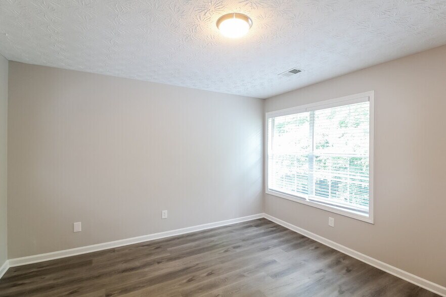 Building Photo - 7928 Weathers Ct