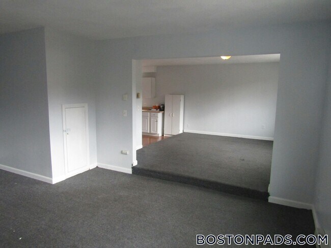 Building Photo - 1247 Commonwealth Ave