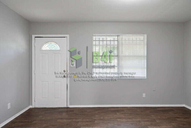 Building Photo - 3025 Sprucewood Dr