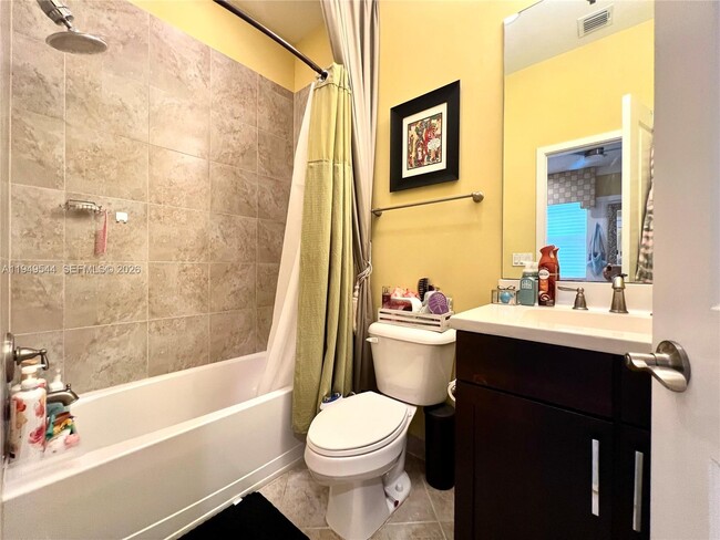 Building Photo - 3330 NW 126th Terrace