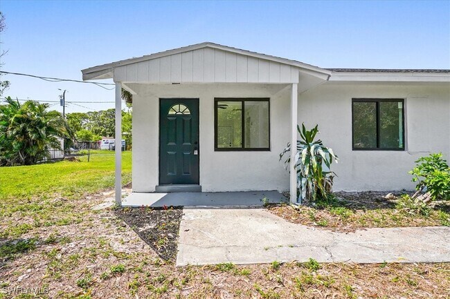 Primary Photo - 3652 Hibiscus Ave