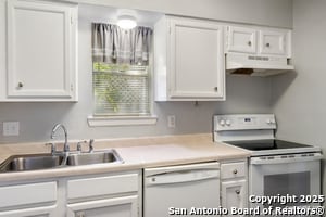 Building Photo - 3401 Sugarhill Dr