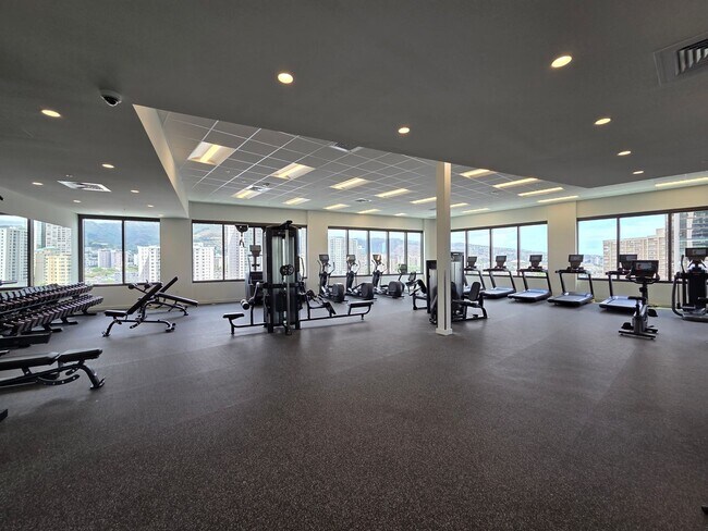 Building Photo - Studio at Park on Keeaumoku