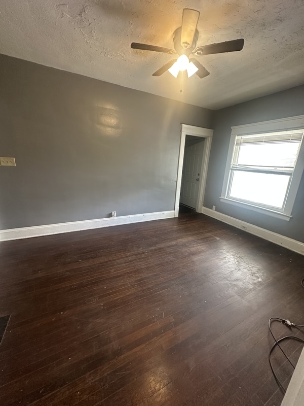 Building Photo - 12711 Locke Ave