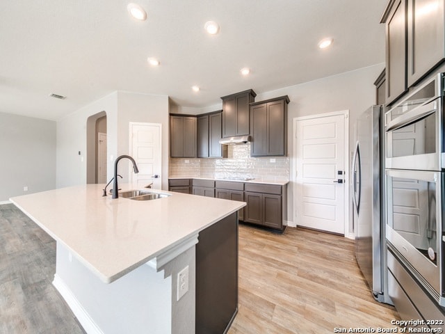 Building Photo - 26006 Los Mirasoles